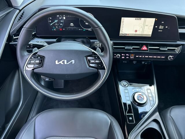 Used 2025 Kia Niro Wind FWD image 17