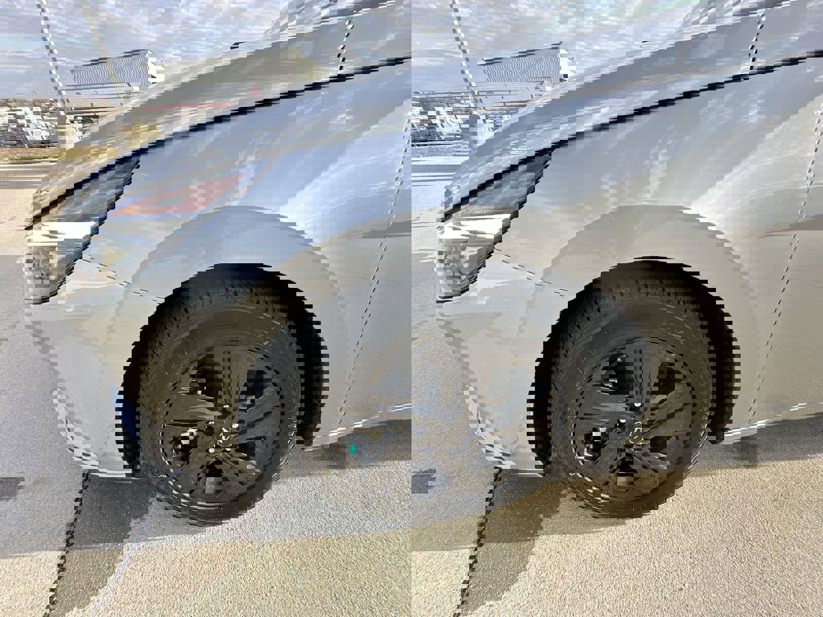 Used 2021 Hyundai Elantra SEL w/ Convenience Package image 32