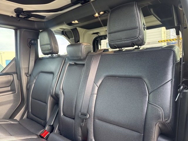 Used 2025 Ford Bronco Badlands w/ Sasquatch Package image 32