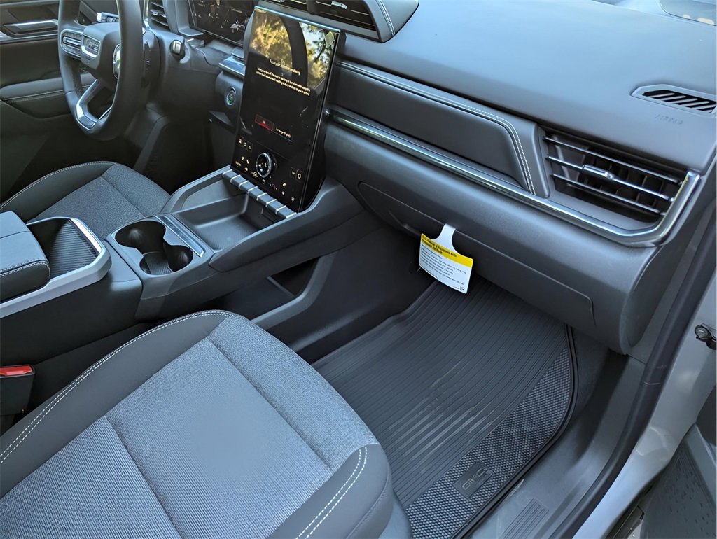 New 2026 GMC Terrain Elevation w/ Black Edition image 18