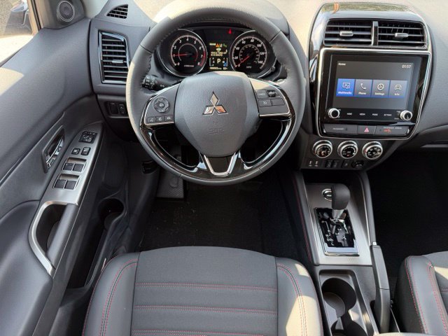 New 2027 Mitsubishi Outlander Sport SE AWD/4WD image 18