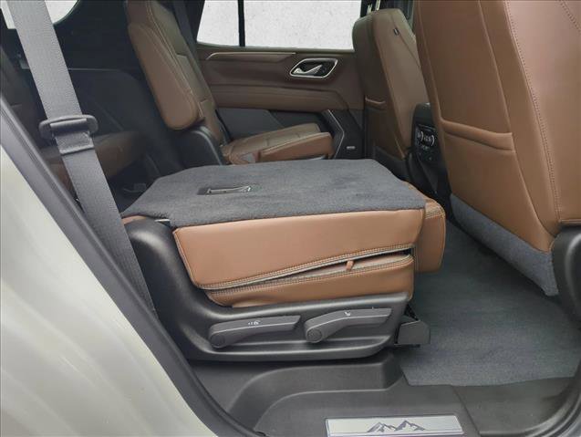 Used 2021 Chevrolet Tahoe High Country w/ Premium Package image 24