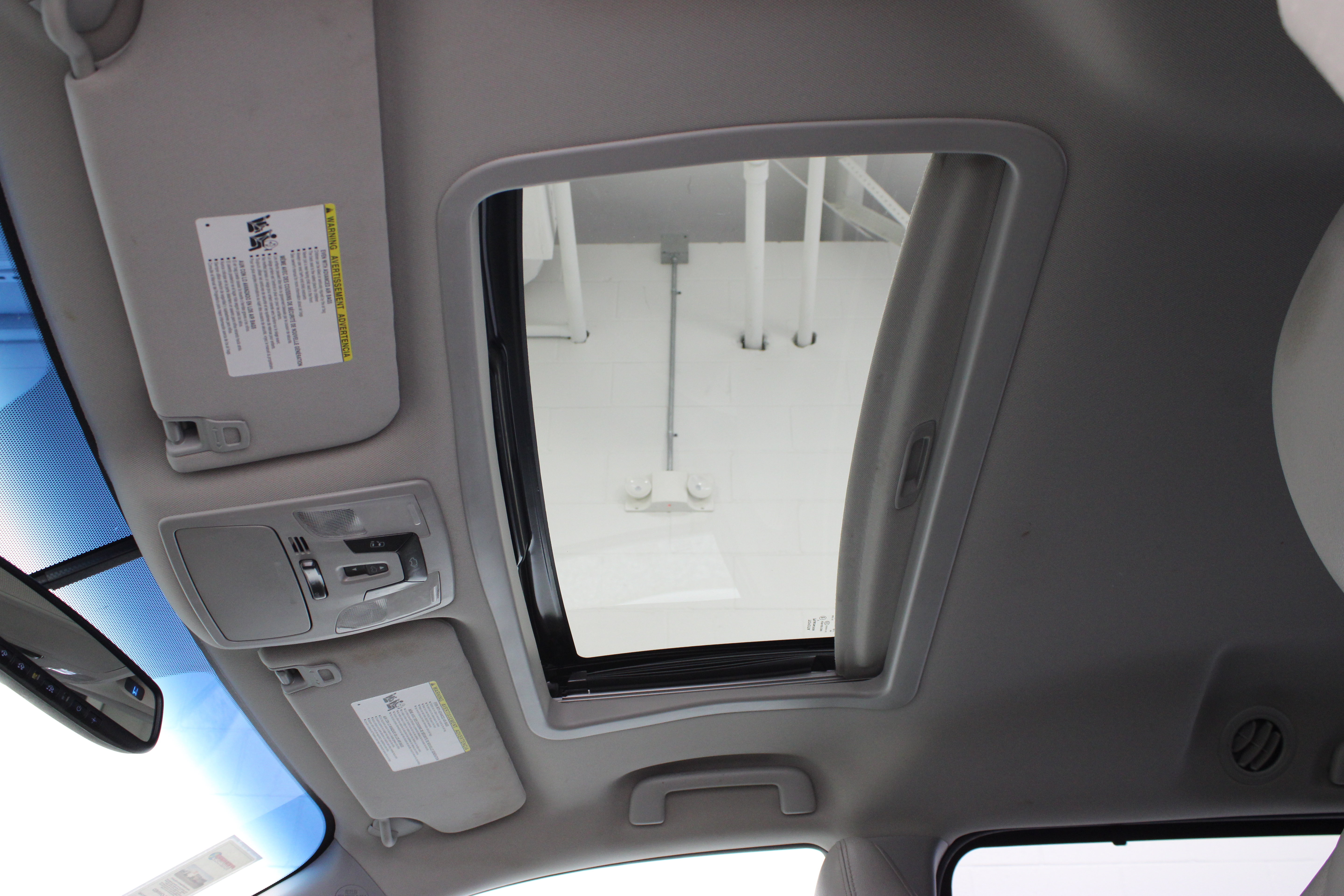 Used 2015 Toyota Sienna XLE AWD/4WD image 27