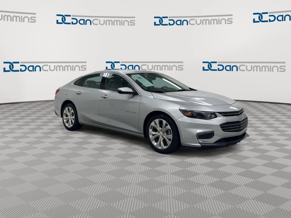Used 2018 Chevrolet Malibu Premier FWD image 2