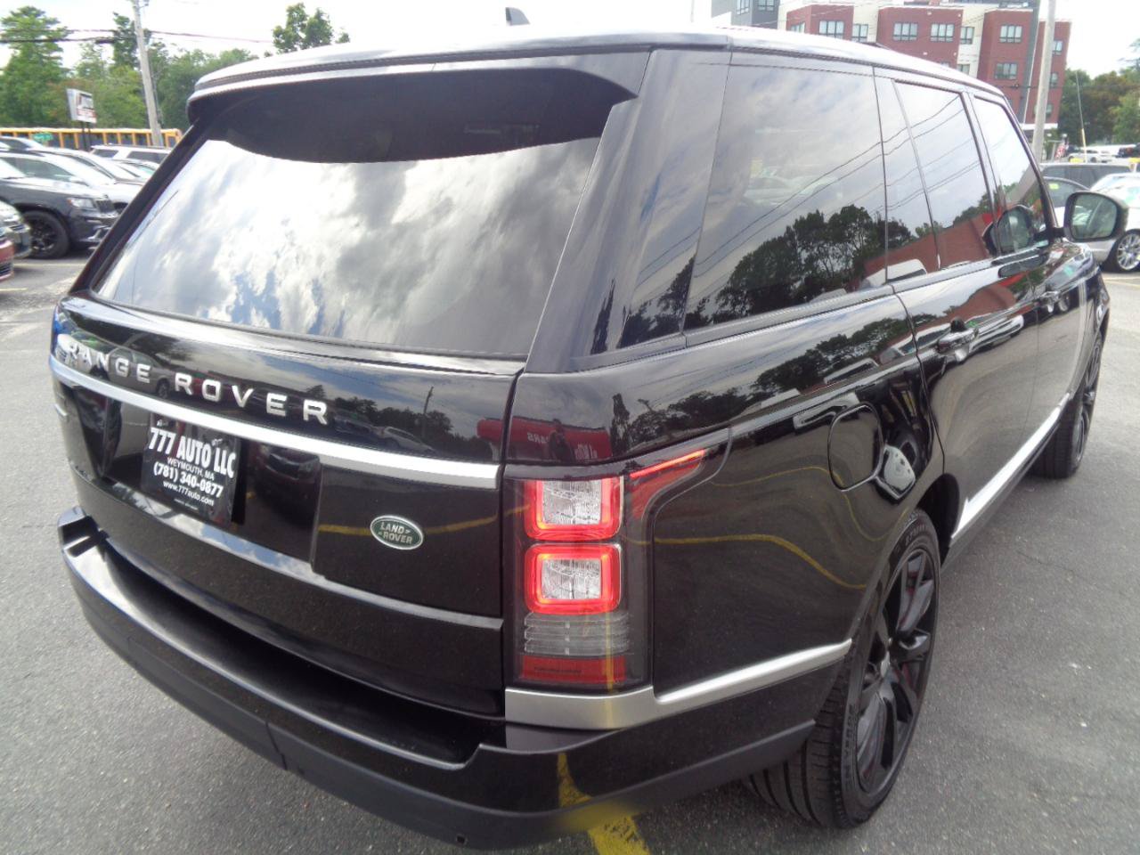 Used 2016 Land Rover Range Rover Supercharged AWD/4WD image 19