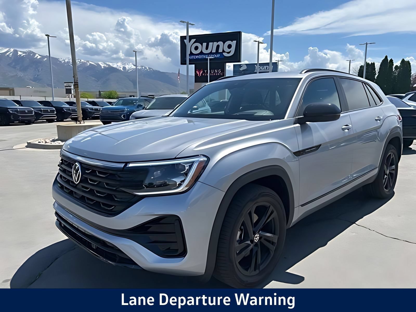 New 2026 Volkswagen Atlas Cross Sport SEL R-Line AWD/4WD image 7