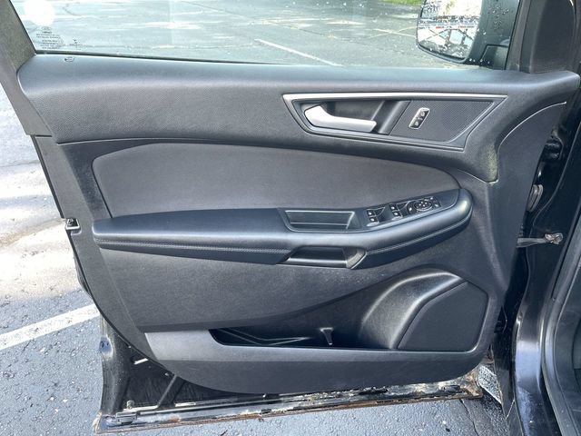 Used 2018 Ford Edge SE AWD/4WD image 21