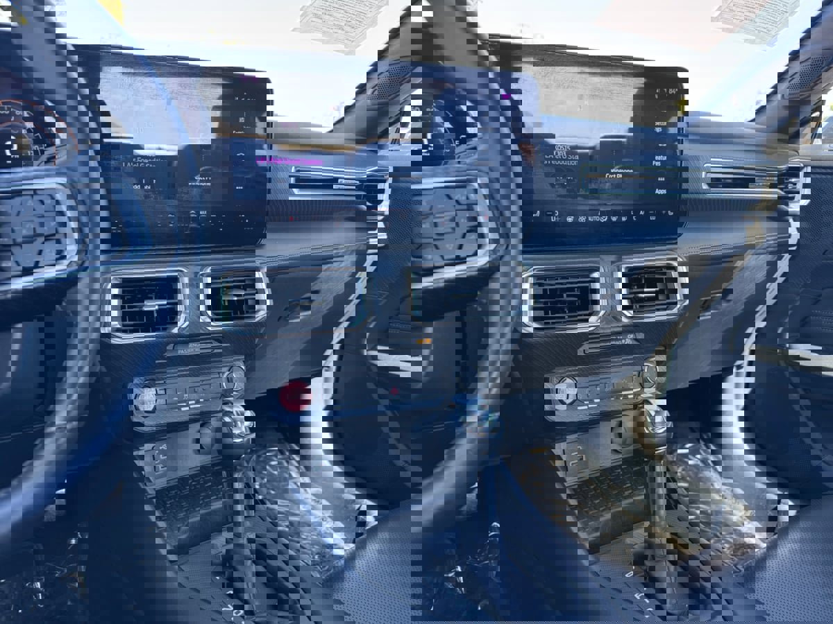 Used 2024 Ford Mustang Premium image 15