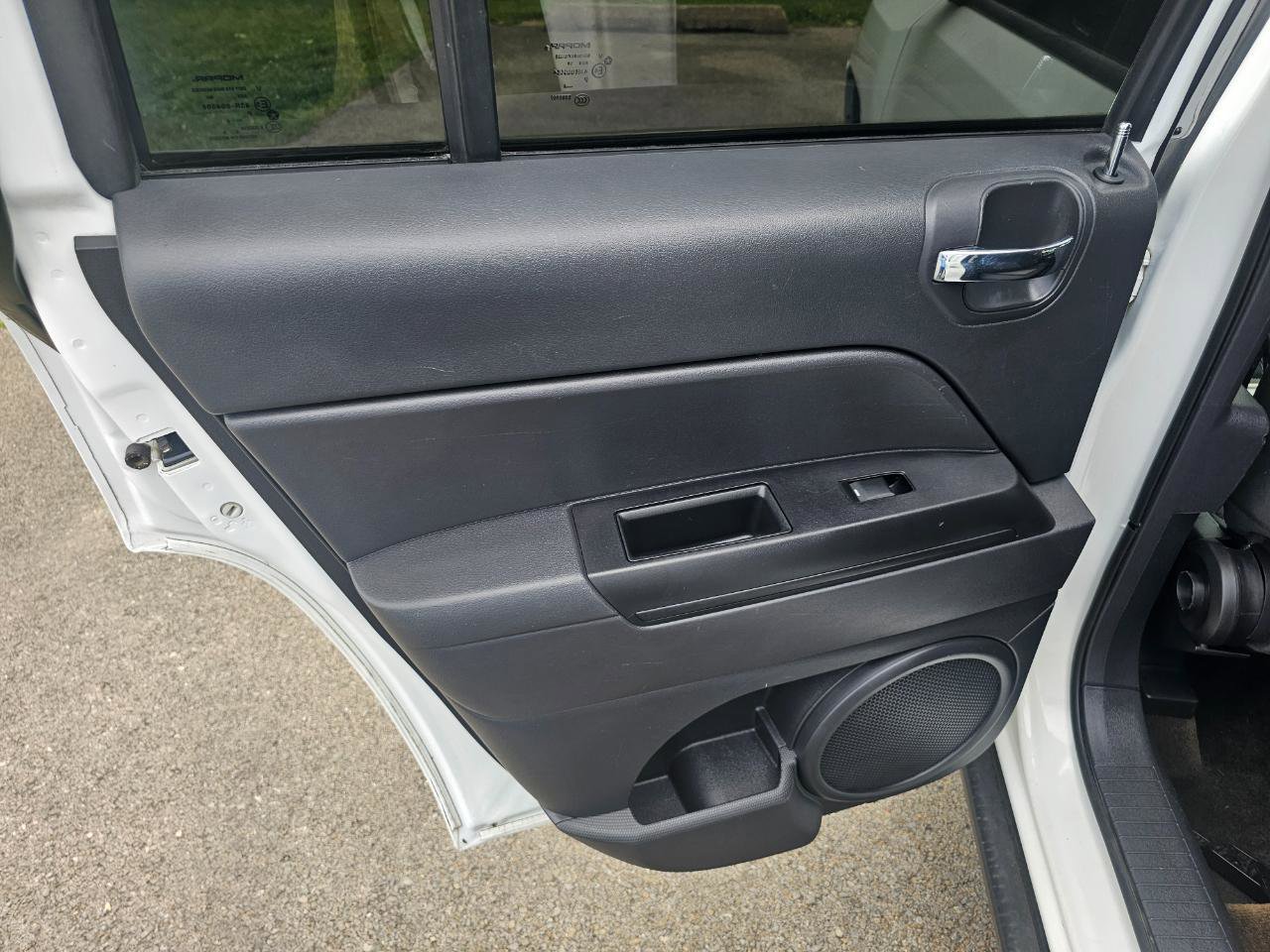 Used 2014 Jeep Compass Sport w/ Power Value Group FWD image 21