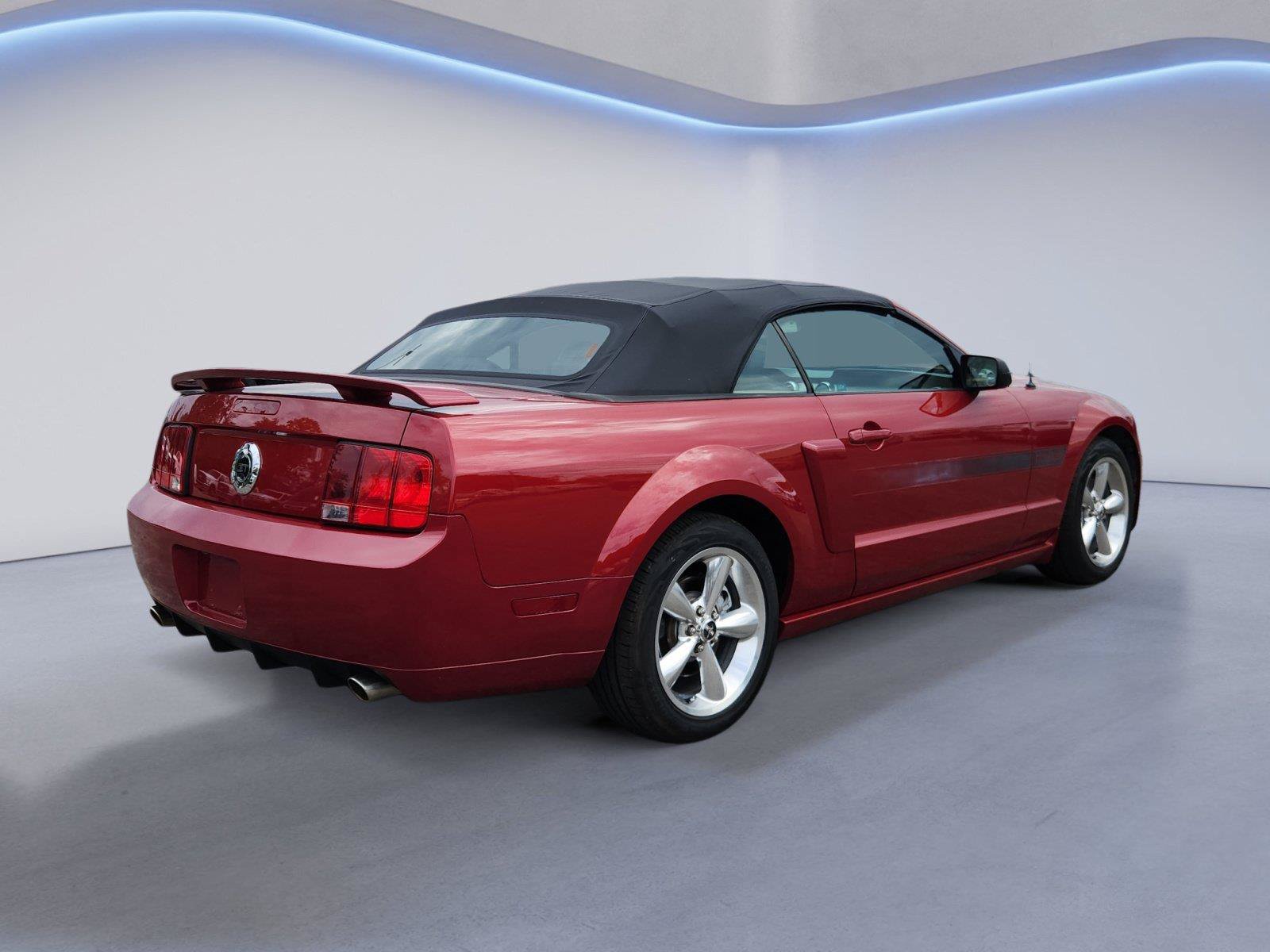 Used 2008 Ford Mustang GT Premium RWD image 3
