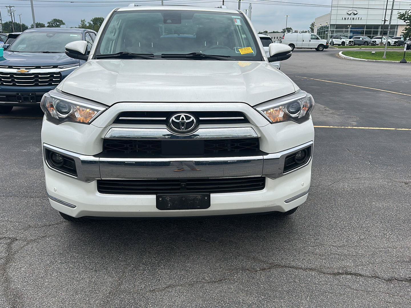 Used 2023 Toyota 4Runner Limited AWD/4WD image 6