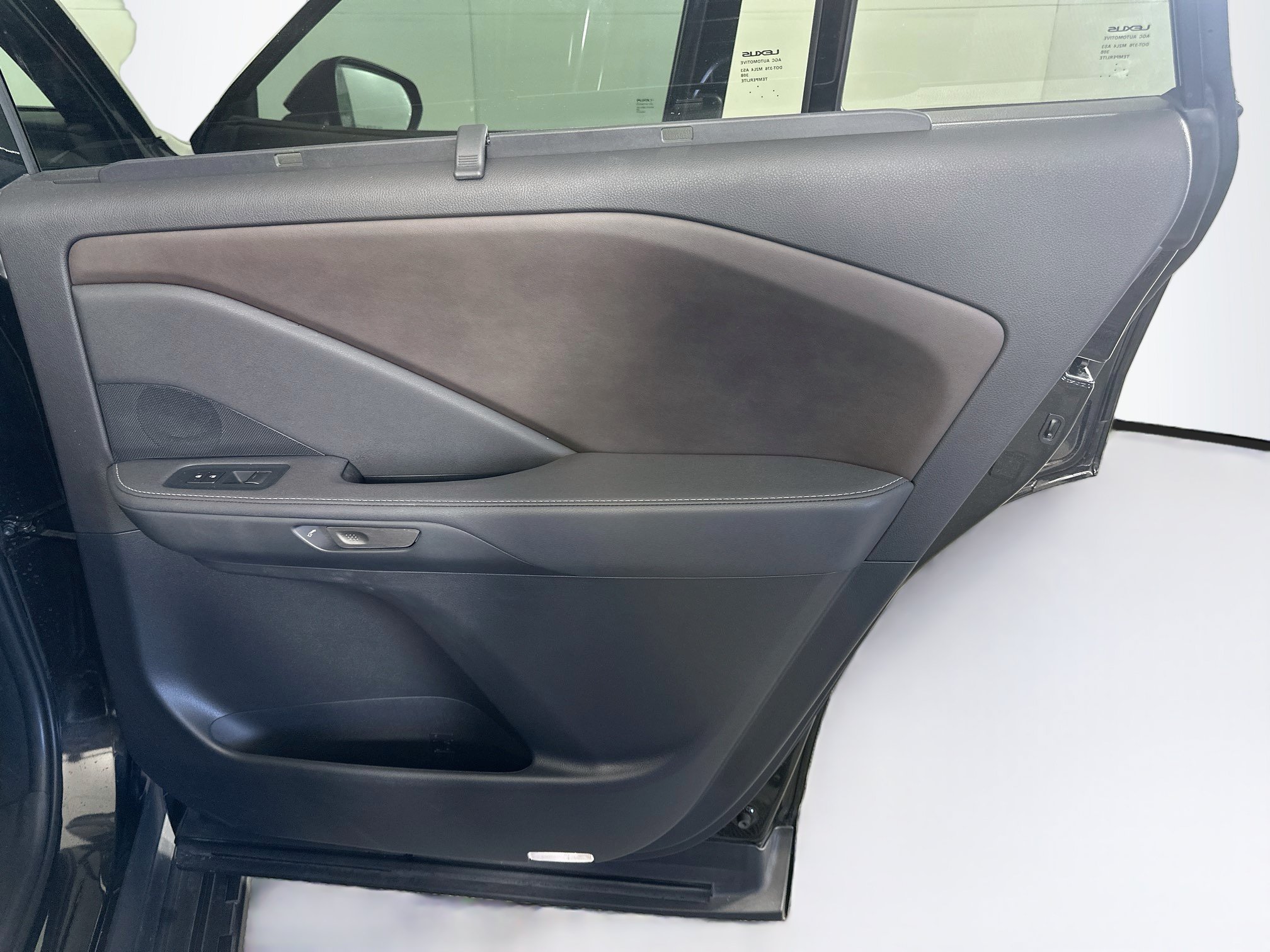 Used 2025 Lexus TX 350 FWD w/ Technology Package image 37