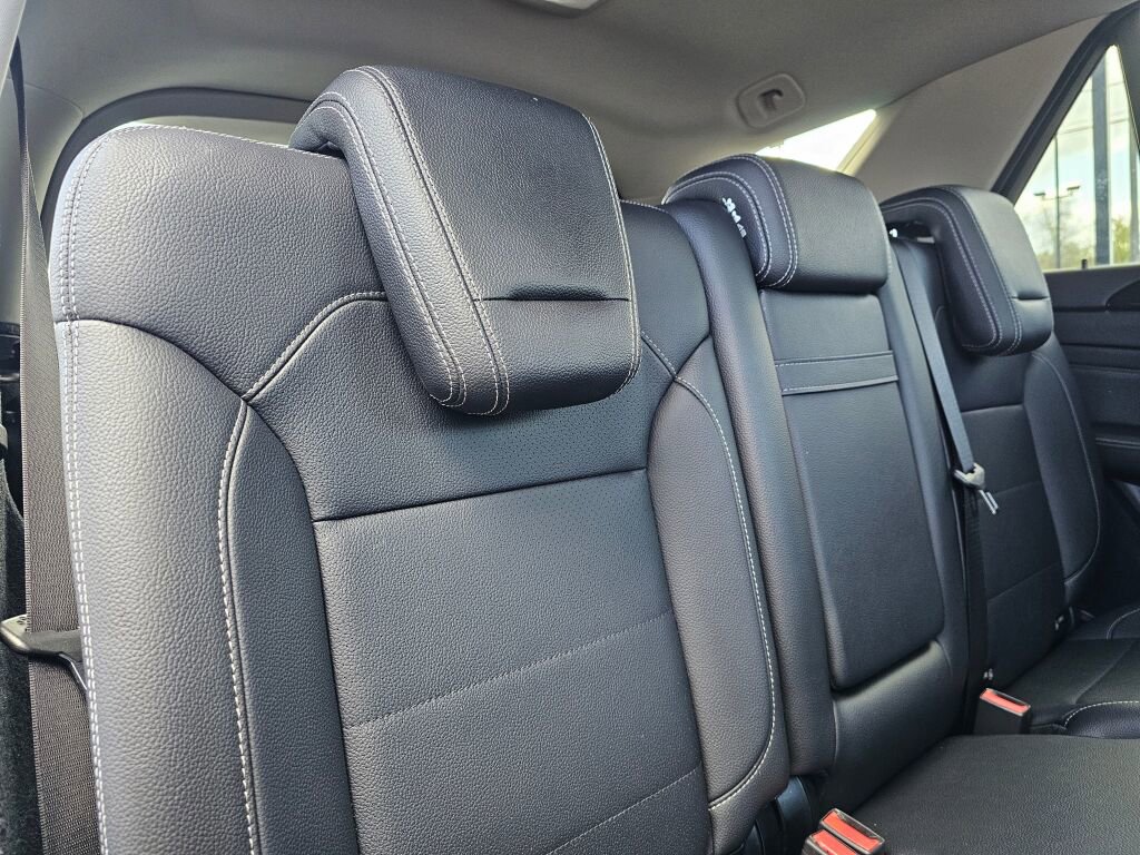 Used 2015 Mercedes-Benz ML 350 4MATIC image 13