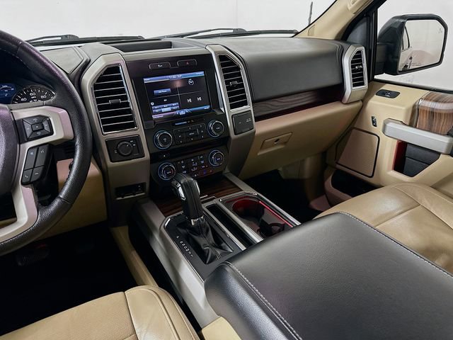 Used 2015 Ford F150 Lariat w/ Equipment Group 501A Mid image 25