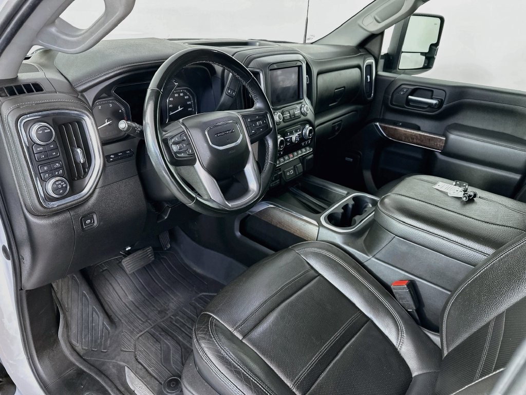Used 2023 GMC Sierra 3500 Denali w/ Denali Ultimate Package AWD/4WD image 29