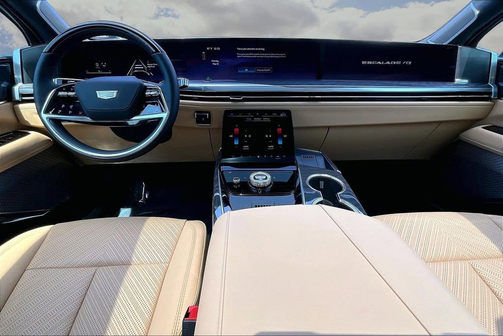 Certified 2026 Cadillac Escalade IQ Sport 2 AWD/4WD image 7