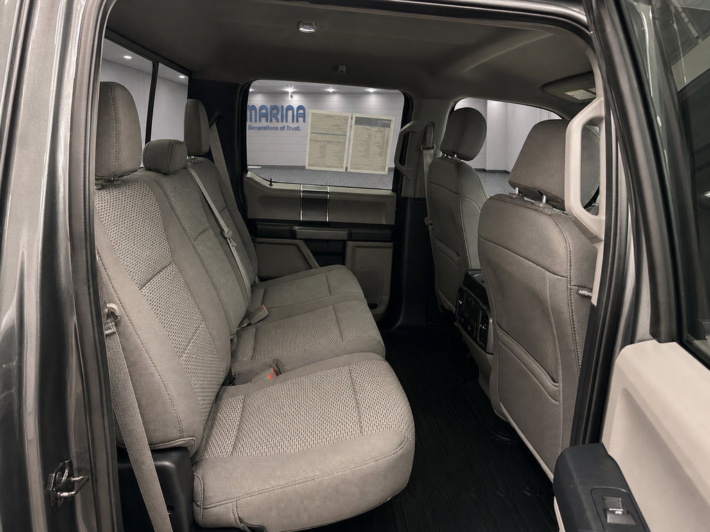 Used 2019 Ford F150 XLT w/ Equipment Group 302A Luxury AWD/4WD image 27
