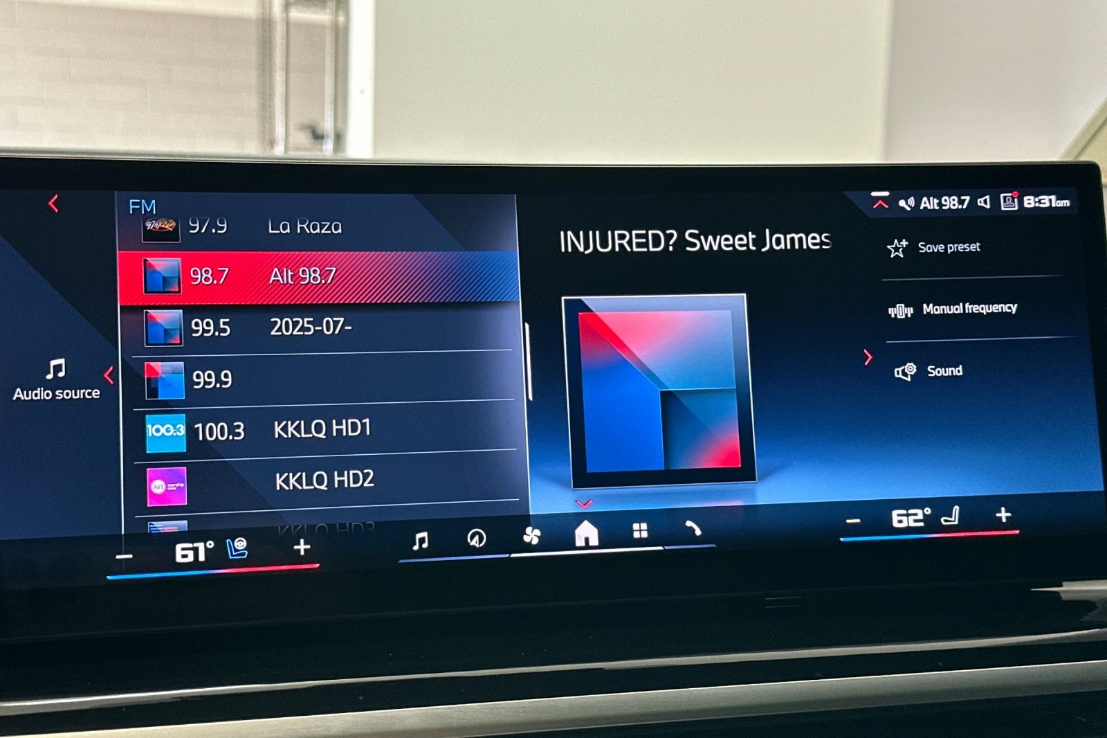 Certified 2025 BMW X7 M60i AWD/4WD image 22