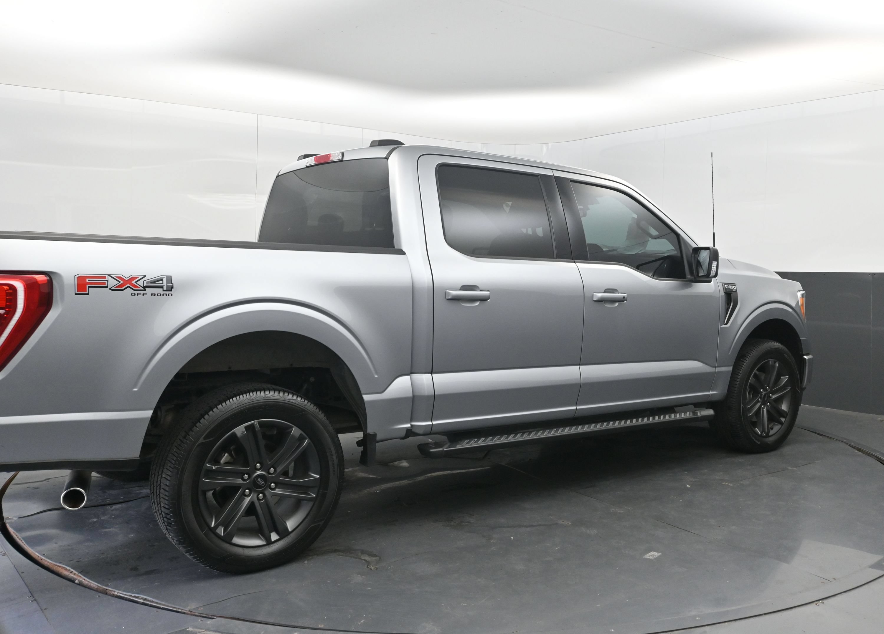 Used 2023 Ford F150 XLT w/ Equipment Group 302A High AWD/4WD image 9