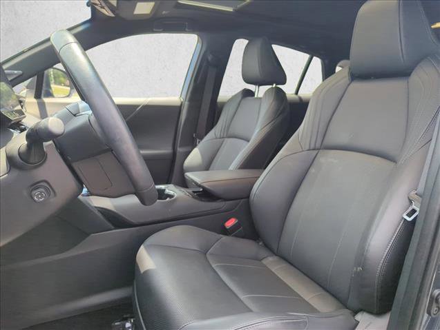 Used 2024 Toyota Venza Limited AWD/4WD image 17