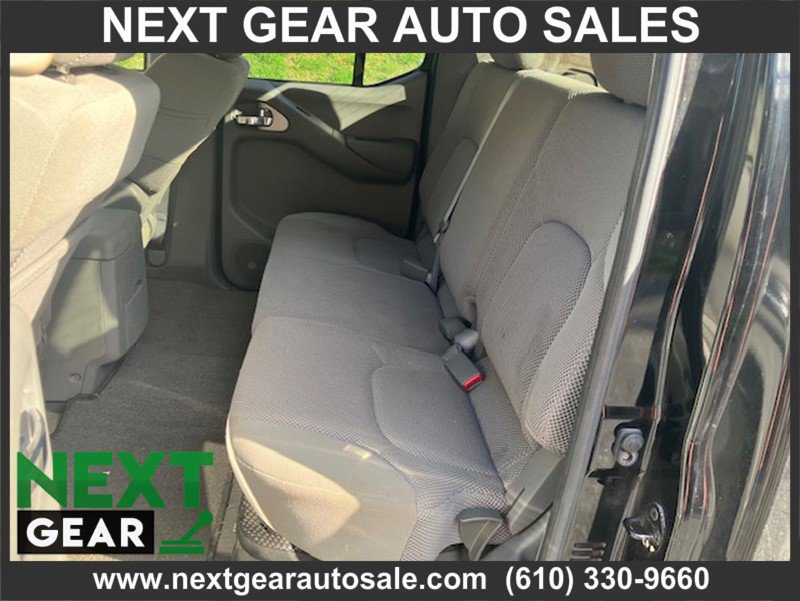 Used 2008 Nissan Frontier LE AWD/4WD image 9
