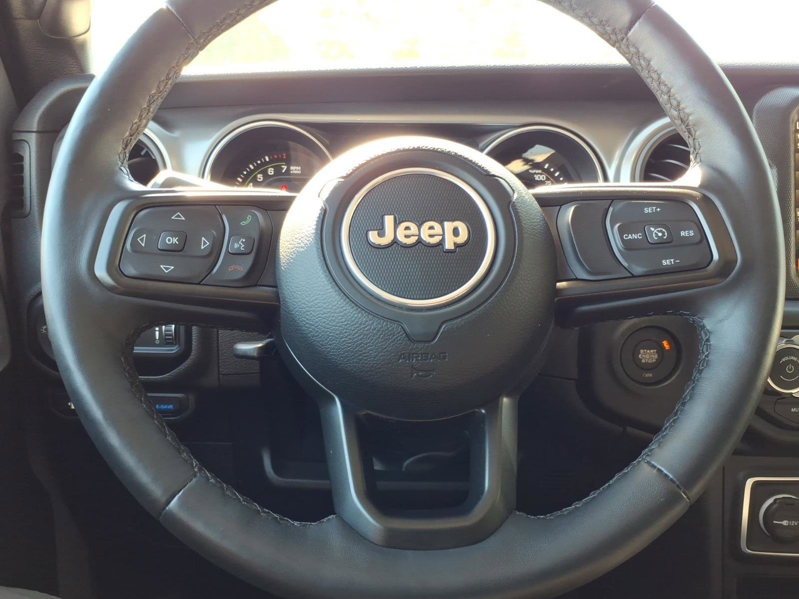 Used 2023 Jeep Wrangler Unlimited w/ Cold Weather Group AWD/4WD image 27