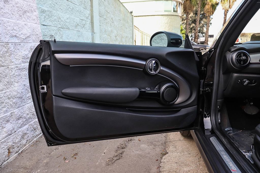 Used 2022 MINI Cooper S image 20