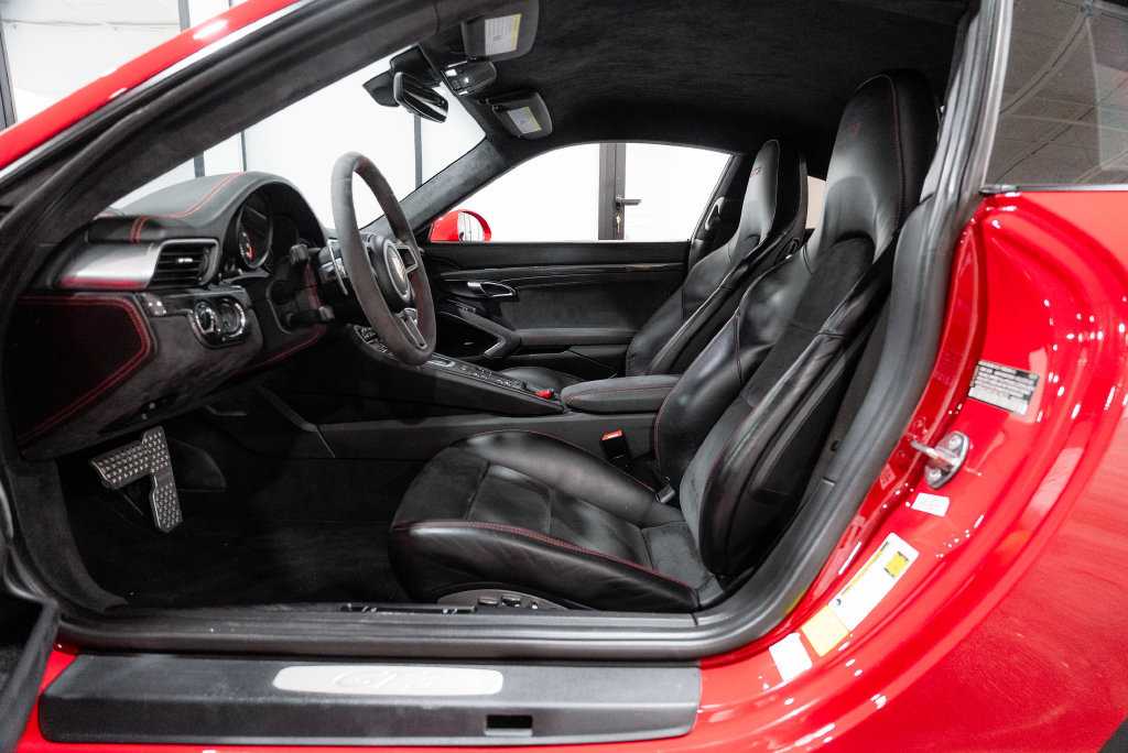 Used 2018 Porsche 911 GT3 RWD image 47