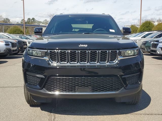 New 2026 Jeep Grand Cherokee Laredo RWD video 2