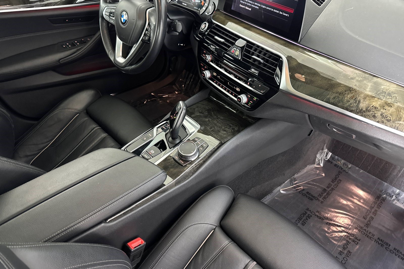 Used 2019 BMW 530e w/ Convenience Package RWD image 33