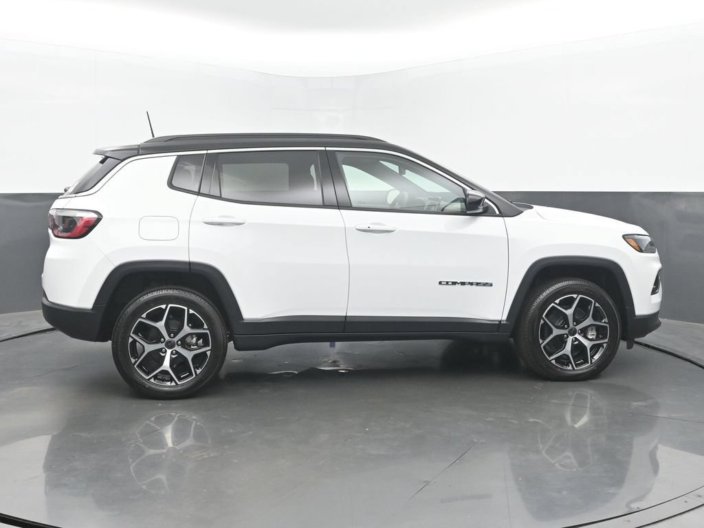 New 2026 Jeep Compass Limited AWD/4WD image 6