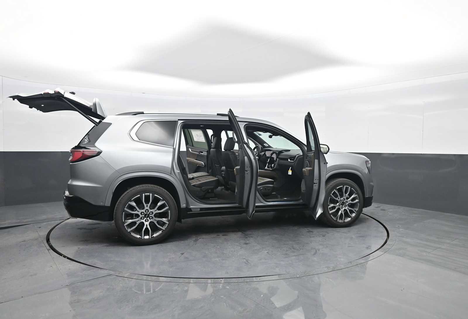 New 2026 GMC Acadia Denali Ultimate w/ LPO, Floor Liner Package image 50