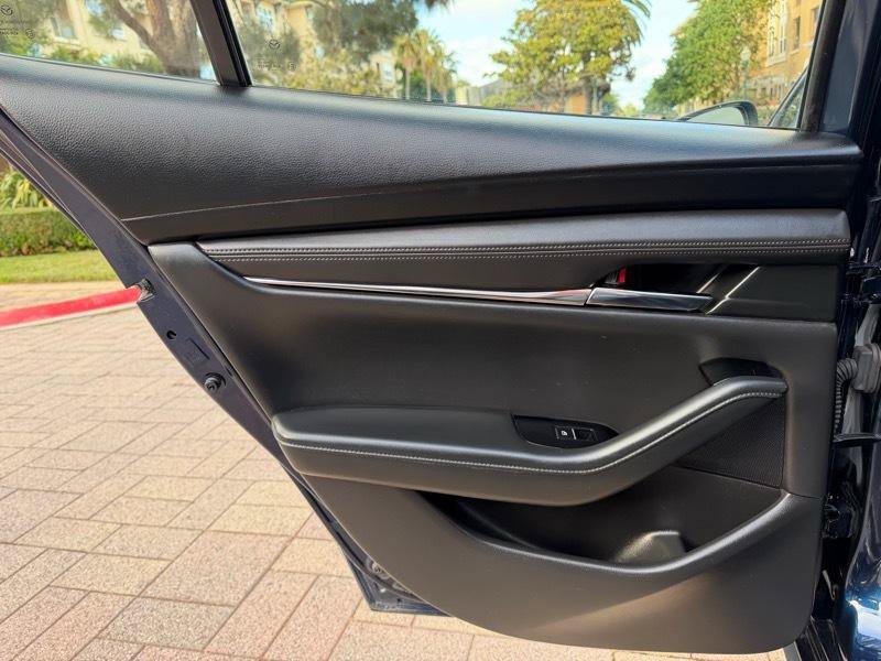 Used 2019 MAZDA MAZDA3 Sedan w/ Select Package FWD image 38