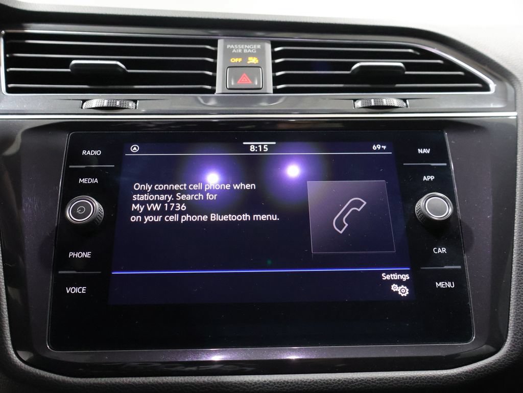 Used 2022 Volkswagen Tiguan SEL R-Line AWD/4WD image 25
