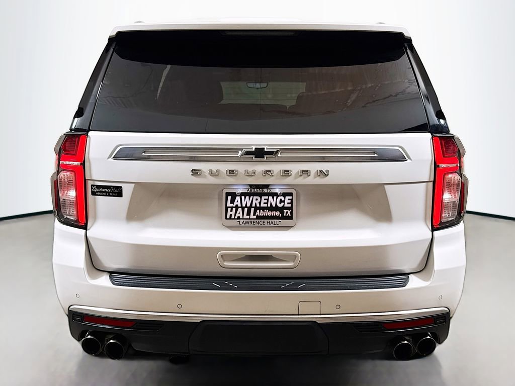 Used 2021 Chevrolet Suburban High Country image 5