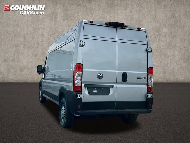 New 2024 RAM ProMaster 2500 w/ Safety Group FWD image 8