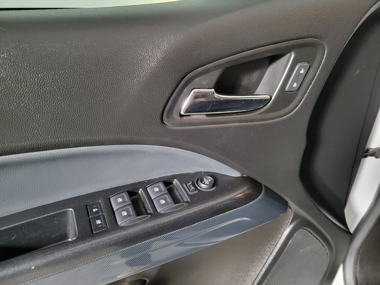 Used 2020 Chevrolet Colorado Z71 image 31