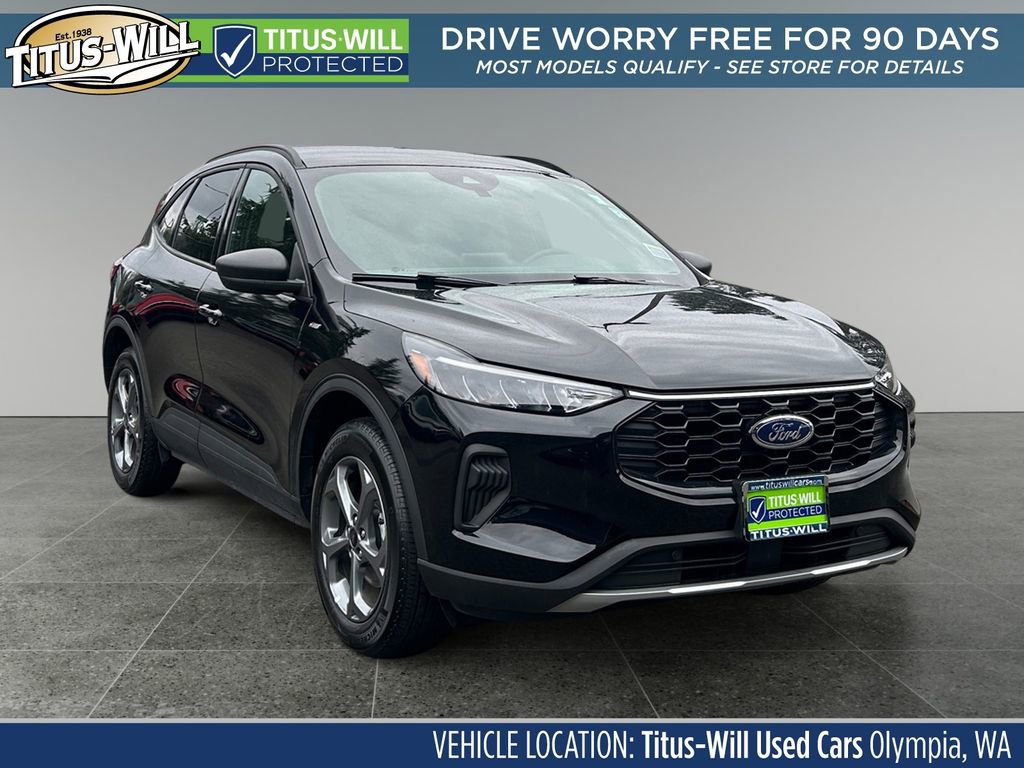 Used 2025 Ford Escape ST-Line AWD/4WD image 1