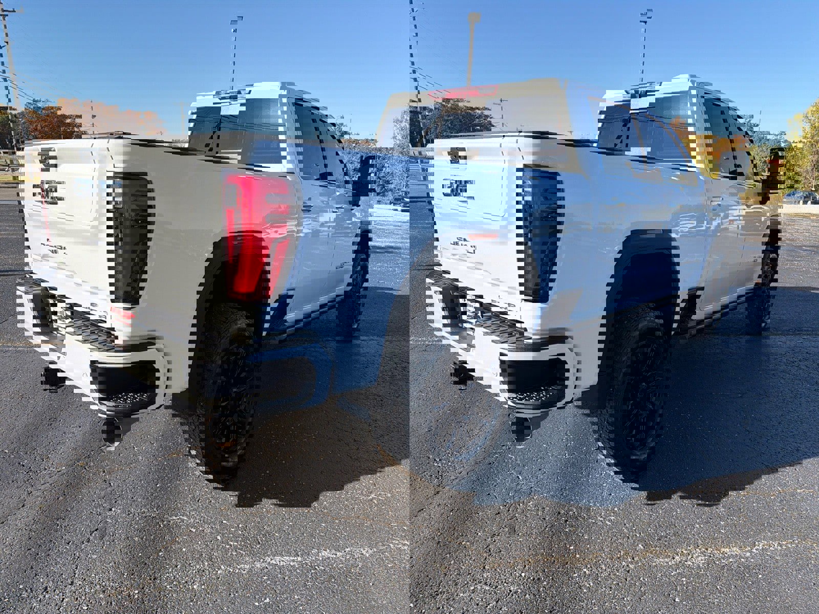 Used 2024 GMC Sierra 2500 Denali Ultimate image 11