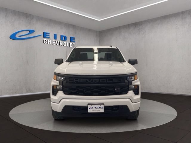 New 2026 Chevrolet Silverado 1500 Custom w/ Turbomax Blackout Package AWD/4WD video 2