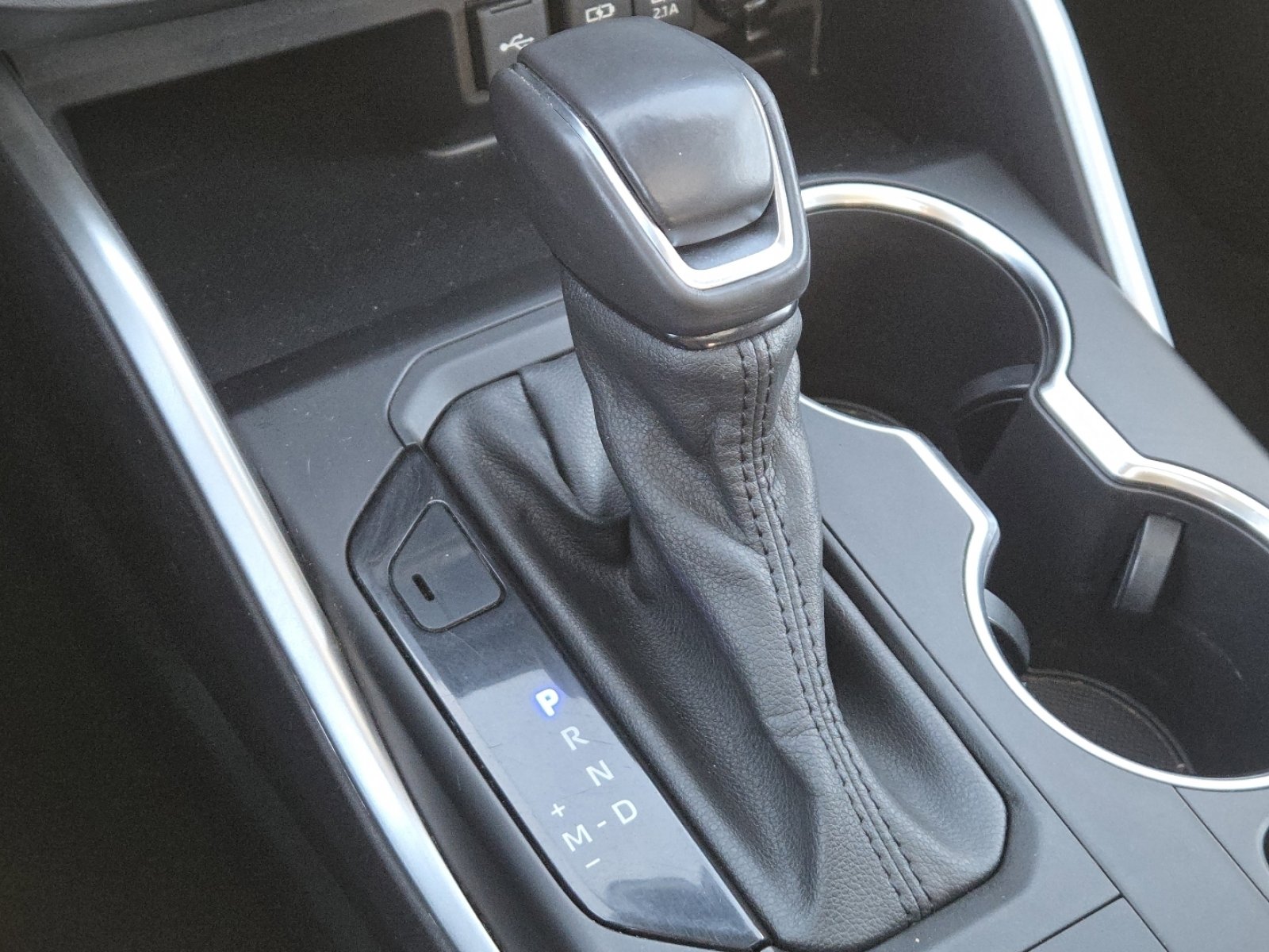 Used 2021 Toyota Highlander XLE image 32