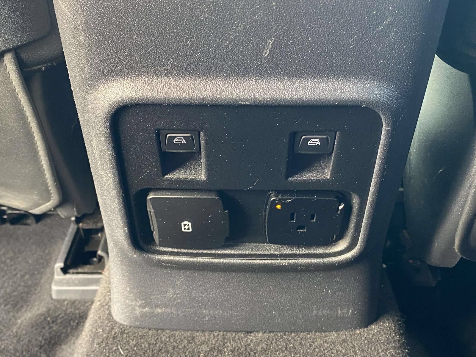Used 2022 Ford Bronco Badlands AWD/4WD image 14