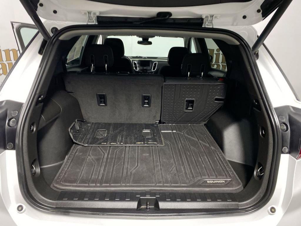 Used 2020 Chevrolet Equinox LT w/ Driver Convenience Package image 22