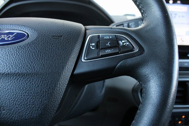 Used 2018 Ford EcoSport SE w/ SE Convenience Package image 14