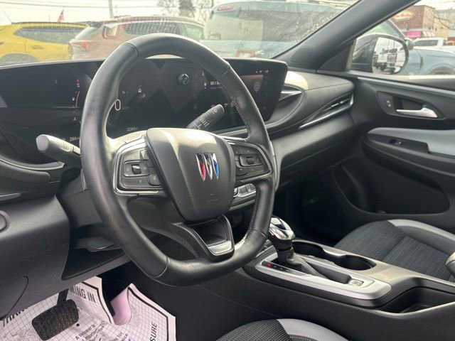 Certified 2024 Buick Envista Preferred w/ Convenience I Package image 13