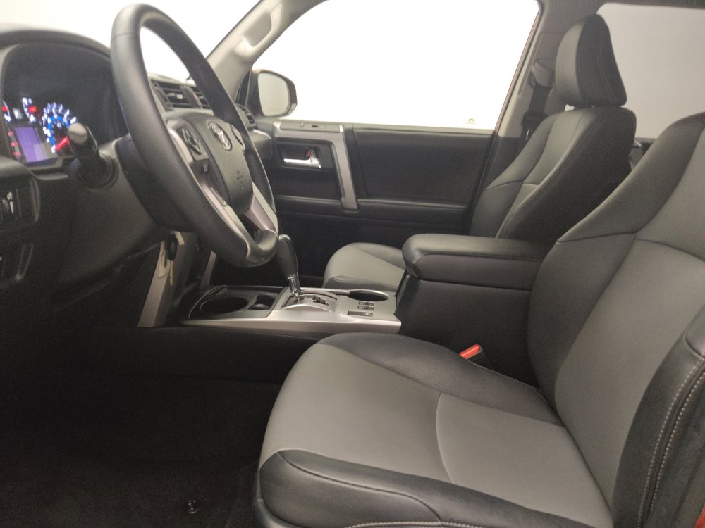 Used 2019 Toyota 4Runner SR5 Premium RWD image 17