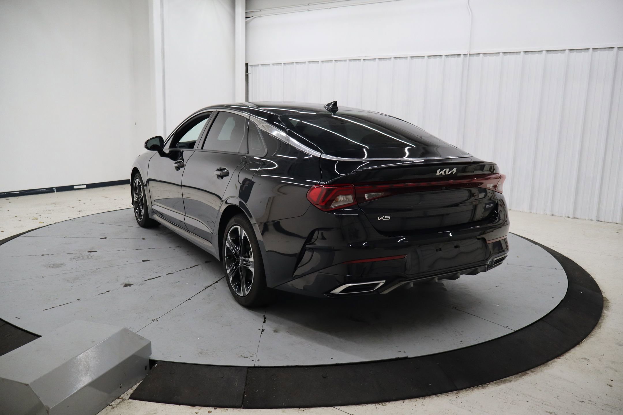 Used 2024 Kia K5 GT-Line image 8