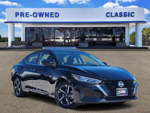 Used 2025 Nissan Sentra SV image 1