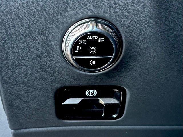 Used 2025 Mercedes-Benz AMG GT 63 S image 30