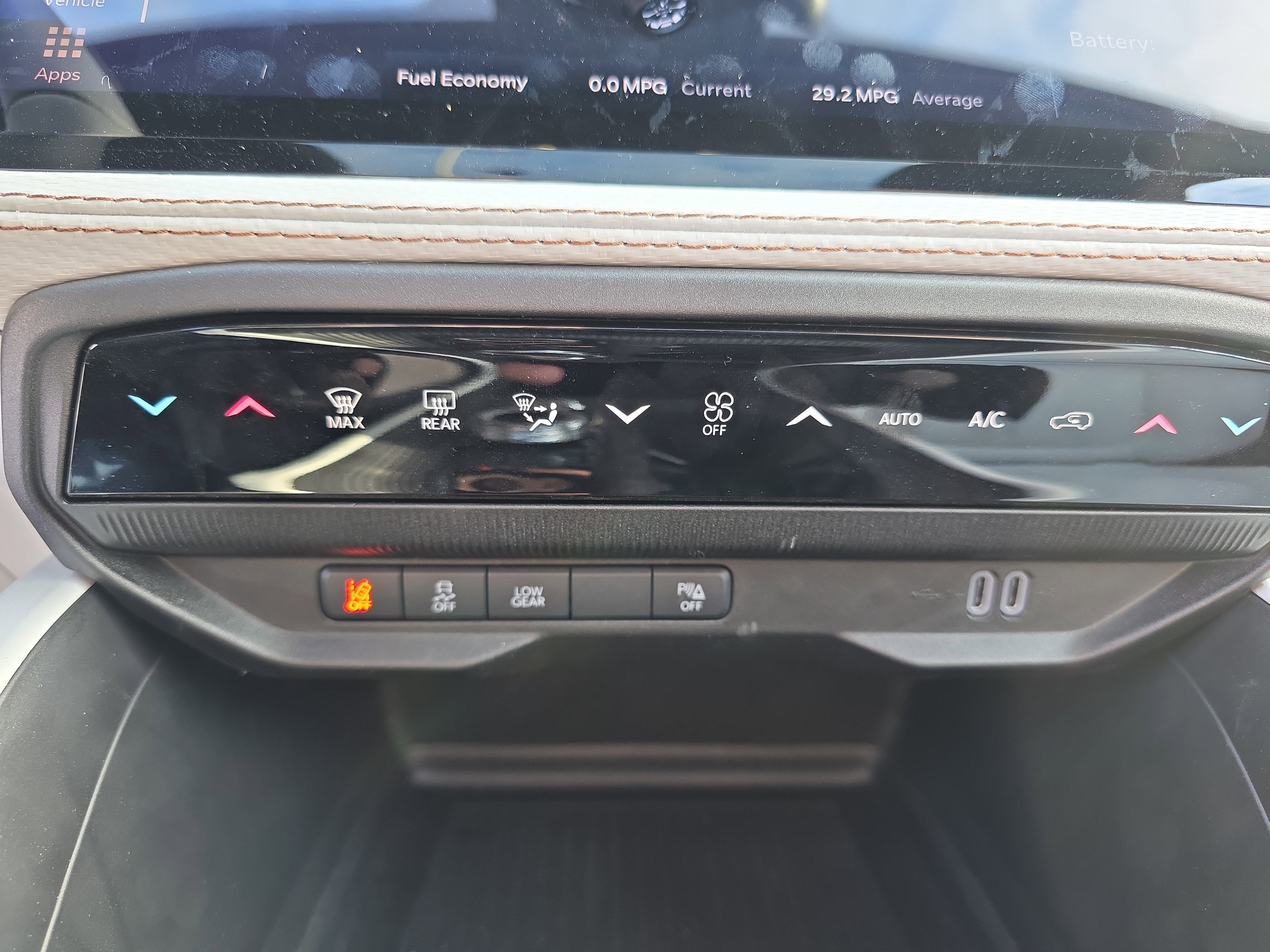 New 2026 Jeep Cherokee Limited AWD/4WD image 8